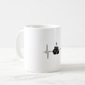 Mug Conception de ligne de rythme cardiaque de boxe (Devant gauche)