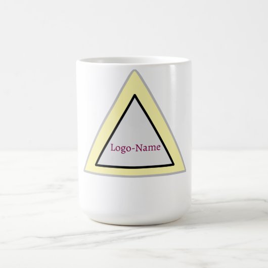 Mug Conception de logo triangle minimal (Centre)