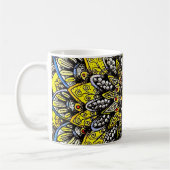 Mug Conception de mandala dessinée à la main jaune ver (Gauche)