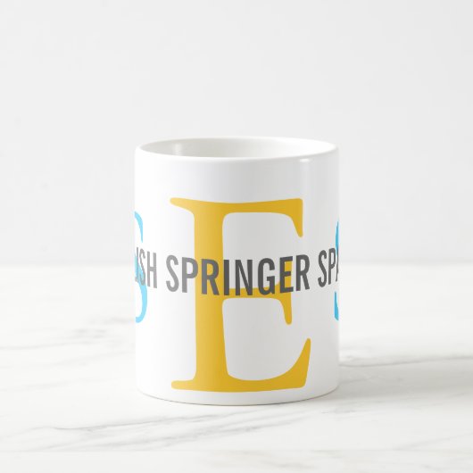 Mug Conception de monogramme d'épagneul de springer (Centre)