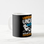 Mug Conception de plongée cool - Je respire sous l'eau (Devant gauche)