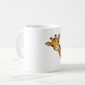 Mug Conception de T-shirt de girafe qui regarde gravur (Devant gauche)