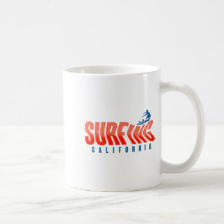 Mug Conception de typographie de surf californien pour
