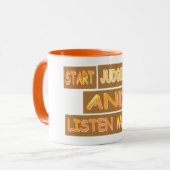 Mug Conception D'Expression Mignée "Juge Moins". Comma (Devant gauche)