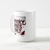 Mug Conception esthétique de vibrations effrayantes un (Devant gauche)