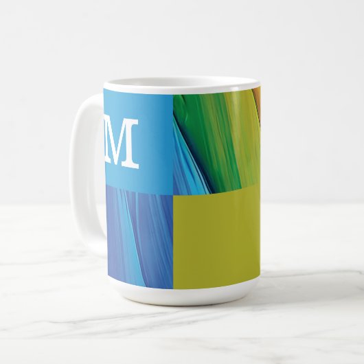 Mug Conception géométrique et colorée monogramme (Devant gauche)