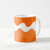 Mug Conception motif des vagues horizontales orange et (Devant droit)