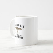 Mug Conception personnalisée de confiance, je suis pha (Devant gauche)
