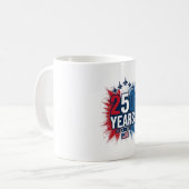 Mug Conception vectorielle pour le 250e anniversaire d (Devant gauche)