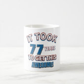 Mug conceptions d'anniversaire de 77 ans (Centre)