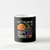 Mug Conceptions de chat de sorcière d'Halloween de cho (Centre)