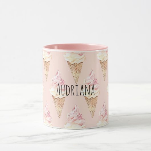 Mug Cônes de glace à la vanille et à la fraise rose (Centre)