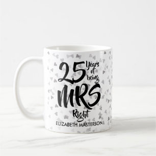 Mug Confettis argentés de coeurs de 25ème anniversaire