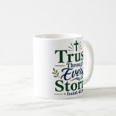 Mug Confiance à travers chaque tempête dévotion quotid (Devant droit)