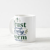 Mug Confiance à travers chaque tempête dévotion quotid (Devant gauche)