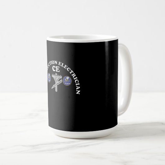 Mug Construction navale Insigne de qualification d'éle (Devant droit)