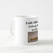Mug Construit Différent. Debugs World Tee for Coders (Devant gauche)