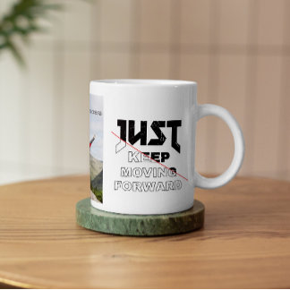 Mug Continuez juste à avancer noir et blanc Typo photo