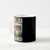 Mug Contrôleur de jeu vidéo Niveau 33 débloqué Anniver (Devant gauche)