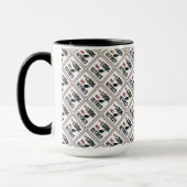 Mug Cook a pris sa retraite (Gauche)