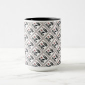 Mug Cook a pris sa retraite (Centre)