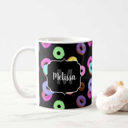 Mug Cool amusant beignets colorés motif noir Monogramm (Avec donut)