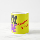 Mug Cool en train de faire une pause (Centre)