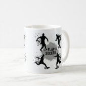 Mug Cool Jouer des silhouettes de football (Devant droit)