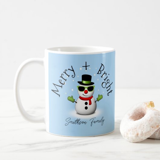 Mug Cool Snowman Joyeux Noël brillant Famille personna (Avec donut)
