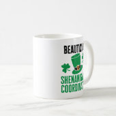 Mug Coordinateur de la Shenanigans de Beauticien (Devant droit)