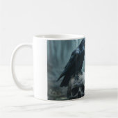 Mug Corbeau assis sur un crâne avec un message gothiqu (Gauche)