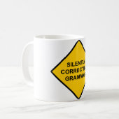 Mug Correction silencieuse de la grammaire (Devant gauche)
