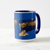 Mug "Cosy Hideaway : The Ginger Cat in the Shoe Box" (Devant droit)