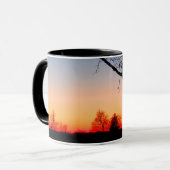 Mug Coucher de soleil à travers les arbres (Devant gauche)