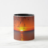 Mug Coucher de soleil des Grands Lacs par Bobby Mikul (Centre)