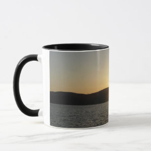 Mug Coucher de soleil sur le lac Onota : Vertical