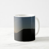 Mug coucher du soleil dans le désert. (Devant droit)