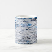 Mug Couleur bleu déchirée jean texture avec espace pou (Centre)