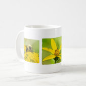 Mug Coupe d'insectes et de café Fleur sauvage (Devant gauche)