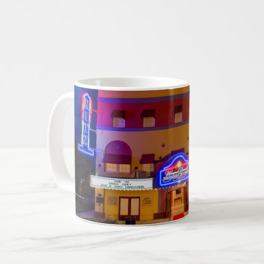 Mug Coupe du Théâtre Ritz (Devant gauche)