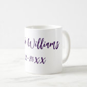 Mug couple de mariages. Nom date violet simple mo mini (Devant droit)