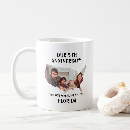 Mug Couple personnalisé vacances mariage USA forme pho (Avec donut)