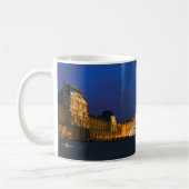 Mug Cour du musée de Louvre et de sa pyramide (Gauche)