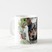 Mug Couronne de Noël festive de Kelpie australien (Devant gauche)