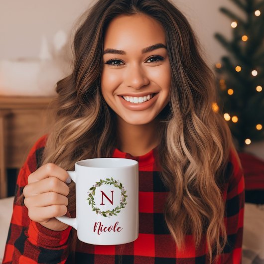 Mug Couronne de verdure des Fêtes avec monogramme de f