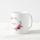 Mug Couronne florale avec Initiales de mariée et de ch (Devant droit)