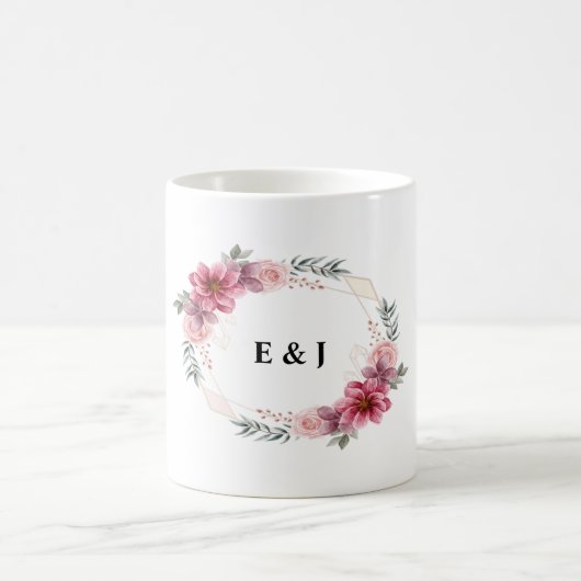 Mug Couronne florale avec Initiales de mariée et de ch (Centre)