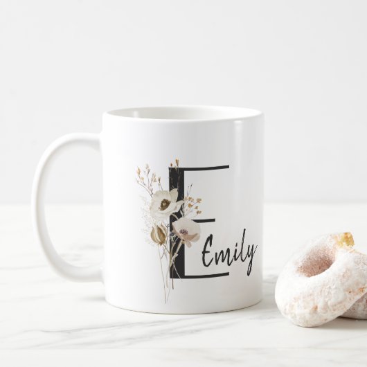 Mug Coussin de fleur sauvage noir et blanc sur mesure (Avec donut)