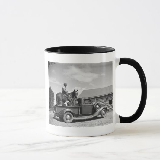 Mug Cowboy avec le cheval dans un camion (Droite)