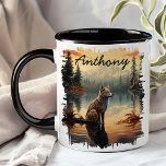 Mug Coyote à Sunrise Lake Réflexion<br><div class="desc">Commencez votre journée avec la beauté sauvage du Coyote à Sunrise Lake Reflection Mug. Cette magnifique tasse est ornée d'un majestueux coyote au bord d'un lac serein au lever du soleil, avec la forêt paisible et le ciel doré magnifiquement reflété dans l'eau. Customisé avec votre nom, il ajoute une touche...</div>